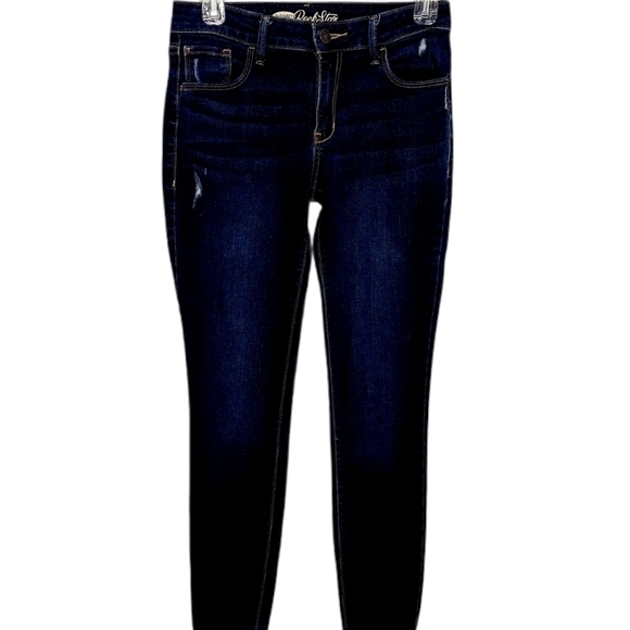 Old Navy Rockstar Skinny Jeans Size 6 Distressed - Picture 1 of 10